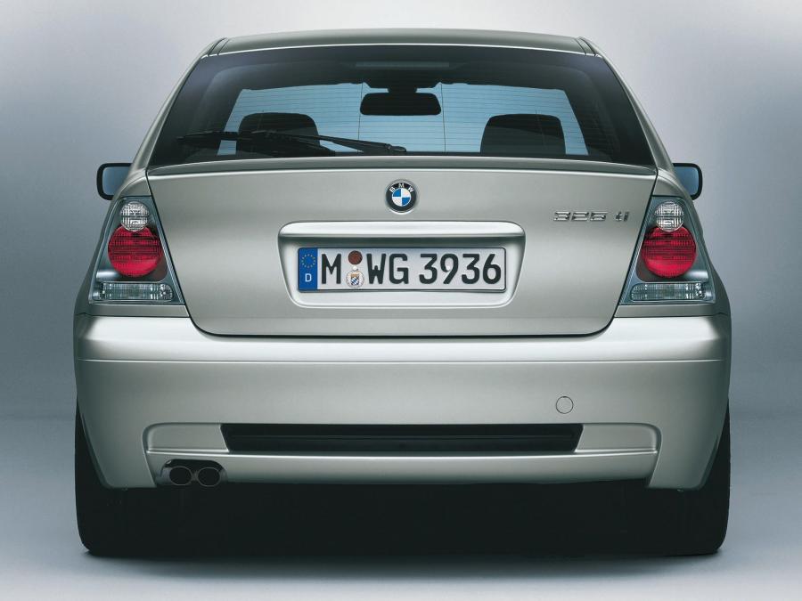  BMW 325ti Compact 2001 года  (фото 2 из 16)